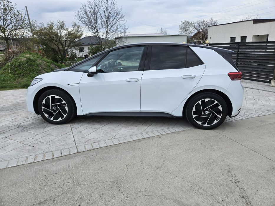Volkswagen id 3 din 2022
