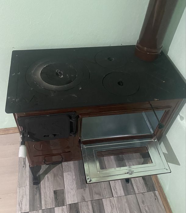 Vand soba cu plita nou nouta