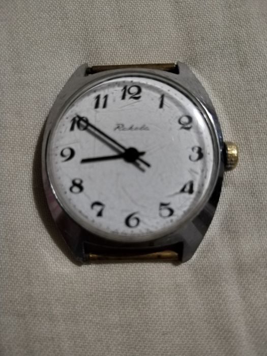 Ceas  rusesc mecanic Raketa