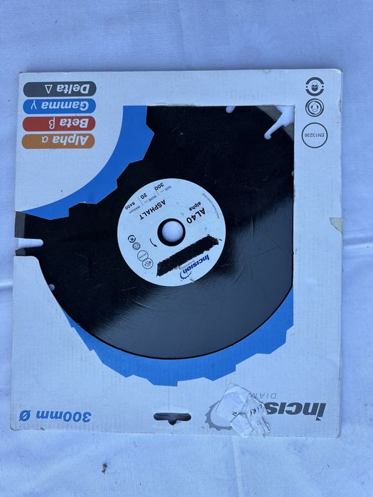 Disc diamantat / panza diamantata 300 mm pentru beton / asphalt
