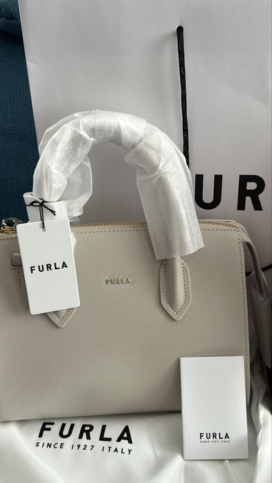 Furla Gardenia Nero.100% оригинал,със сериен номер,етикети,торбичка