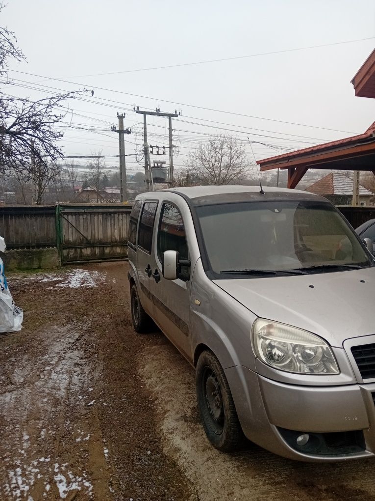Vand fiat doblo !
