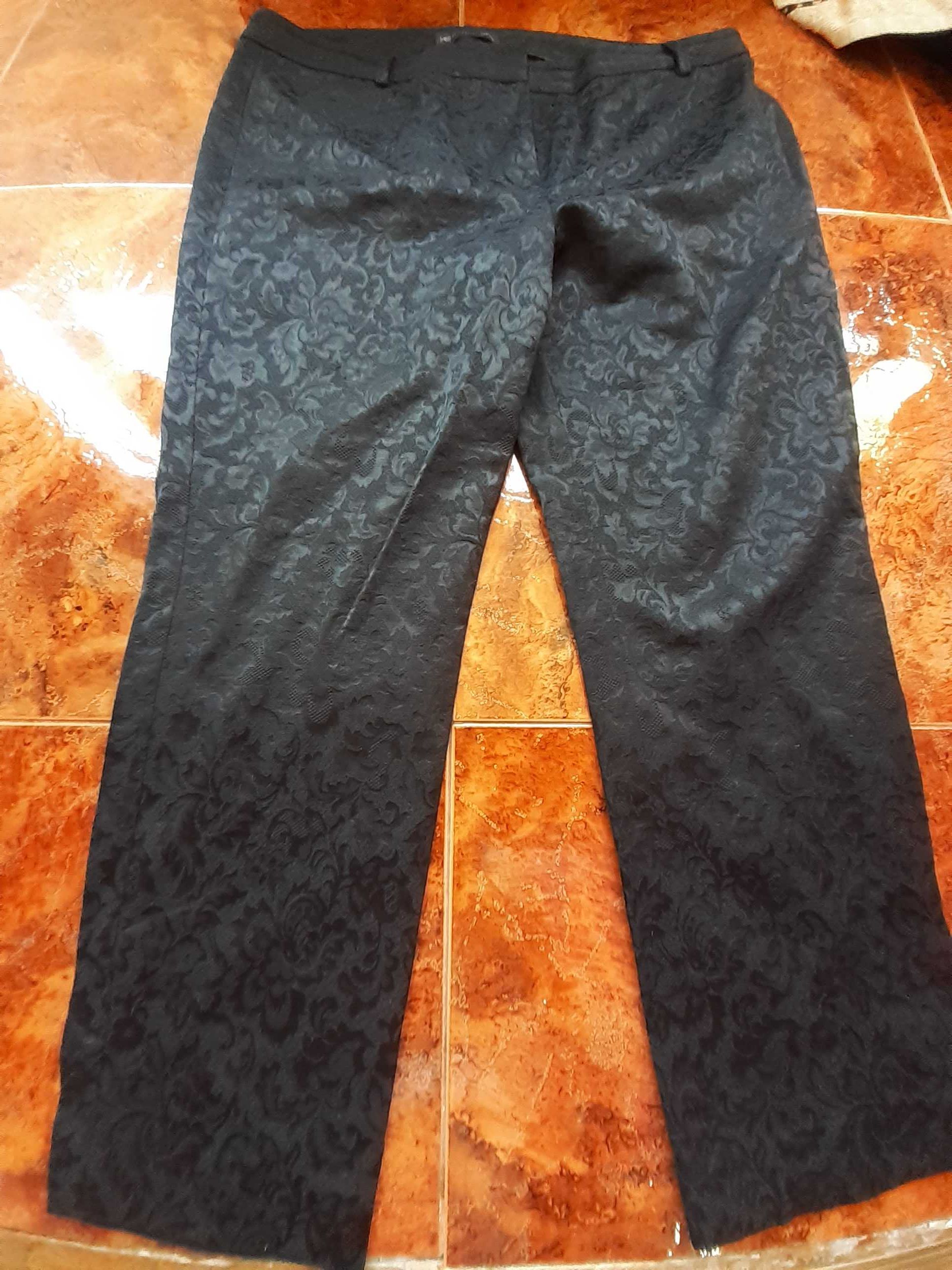 Pantaloni dama mărime 48