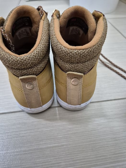 Спортни зимни кецове lacoste 36ти номер