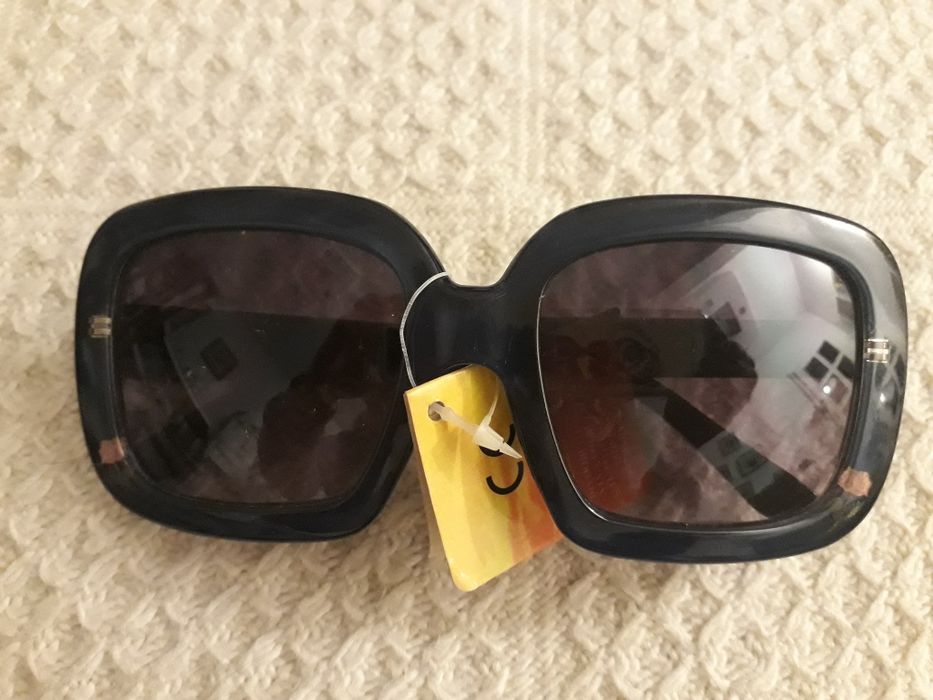 Намалени! Слънчеви очила различни видове