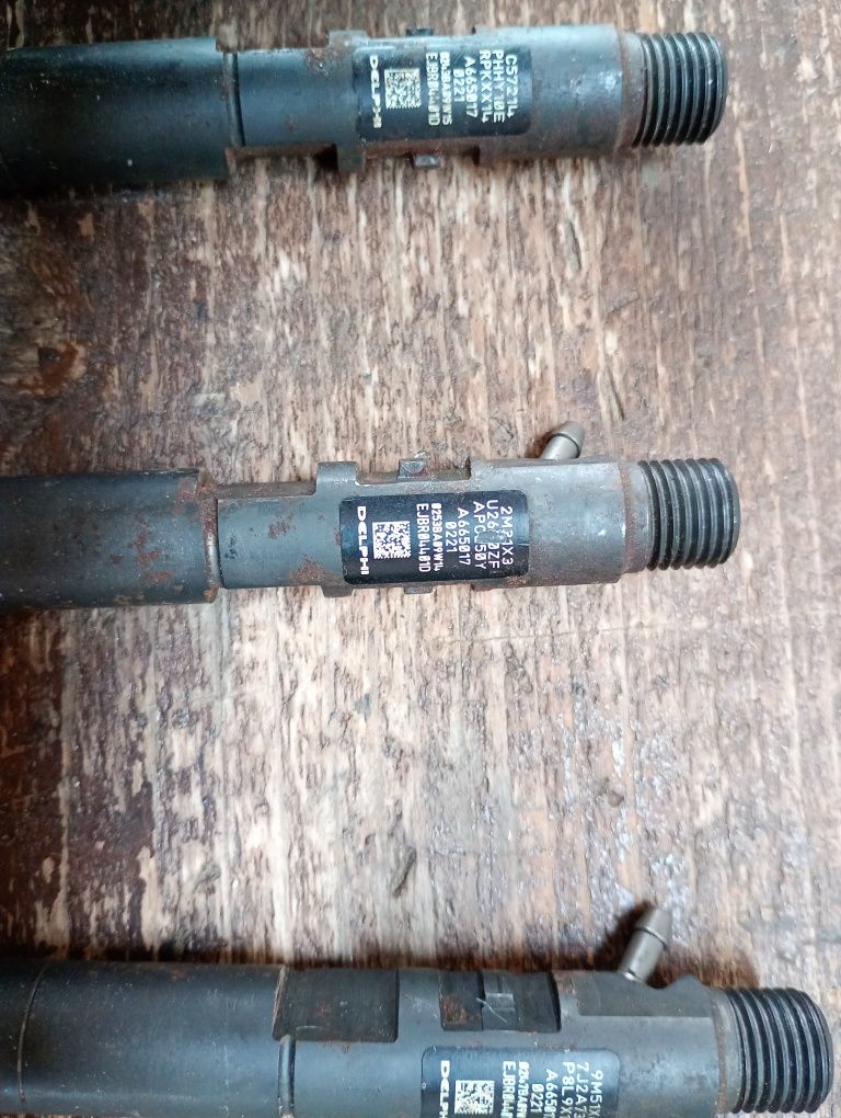Injectoare/injector ssangyong rexton/kyron 2.7 xdi euro 4