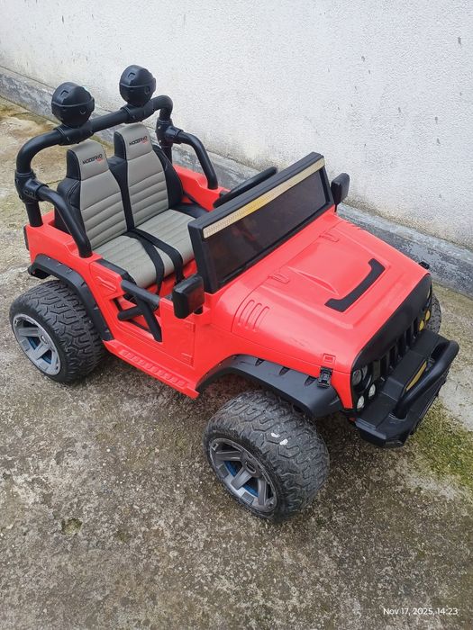 Mașinuță electrica copii cu acumulator