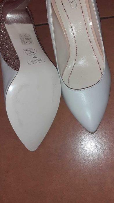 Pantofi Stiletto piele naturala, culoare bej sidefat,masura 38, noi