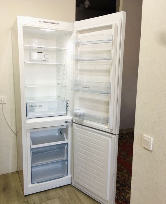 Продаю холодильник Bosch