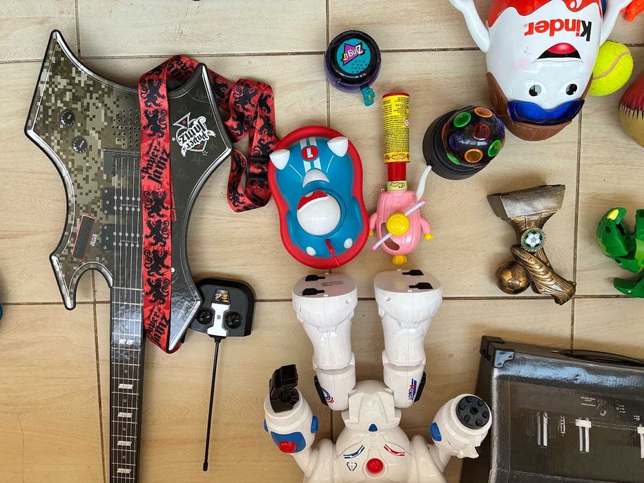 Голям СЕТ/лот играчки за момче