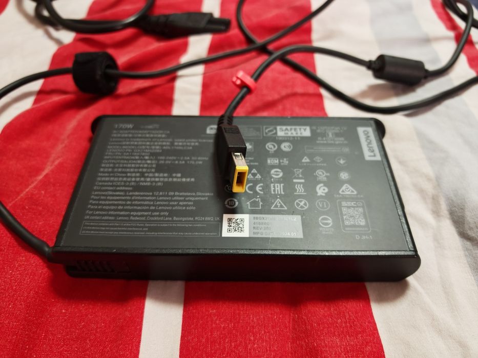 Зарядно Lenovo 170W Оригинално