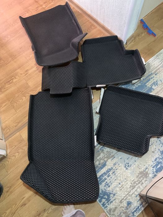 Продам ева полики на Кобальт