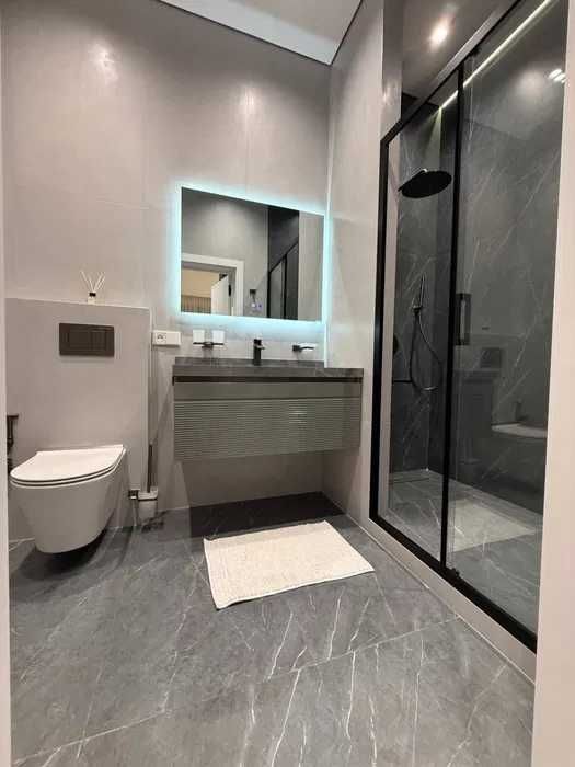 Жк Казахстан Сдается новая 3-х комнатная квартира премиум класса!