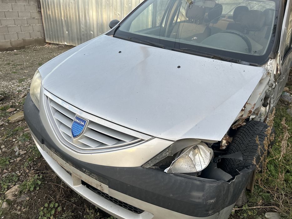 Capota fata Dacia logan an 2008 culoare argintiu