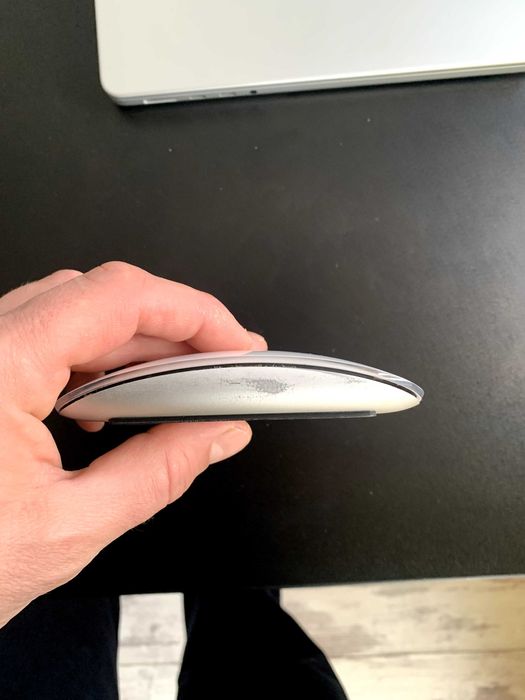 Apple Magic Mouse 1 – Работи Перфектно