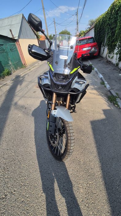 De vanzare CF moto 450 mt