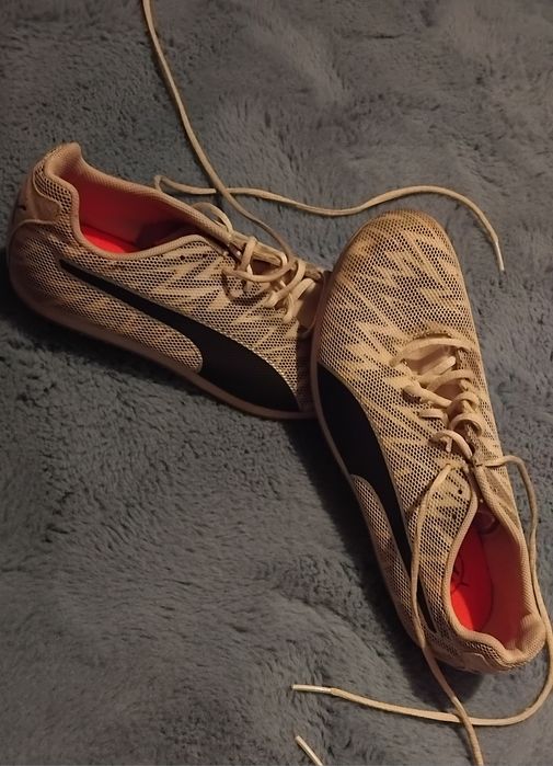 Adidași cuie atletism 37