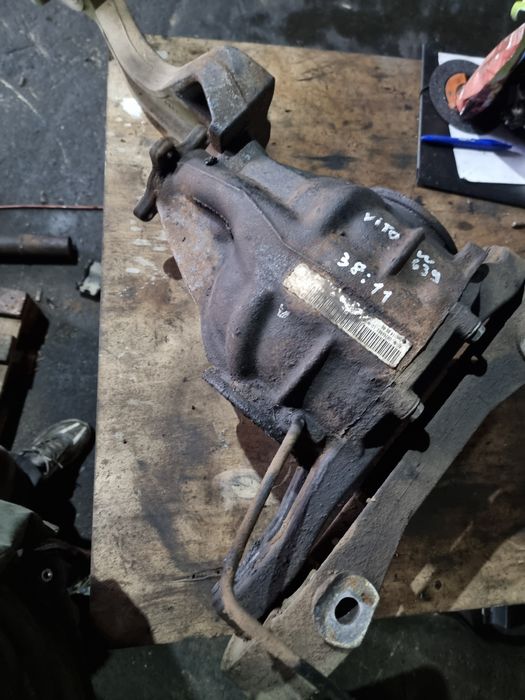 Grup Spate Mercedes Vito w639-38;11