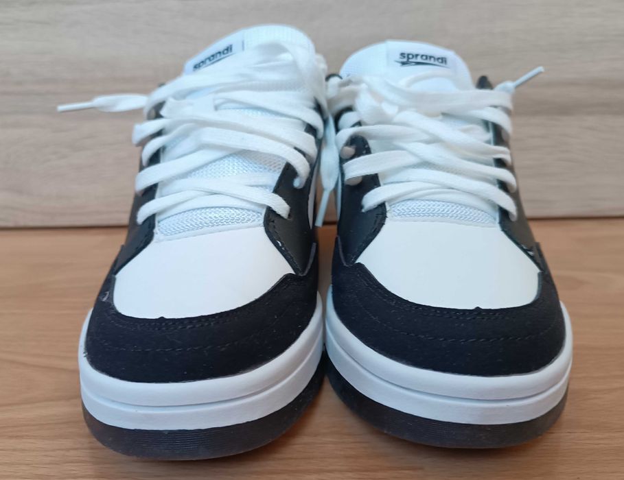 Нови кецове Sprandi