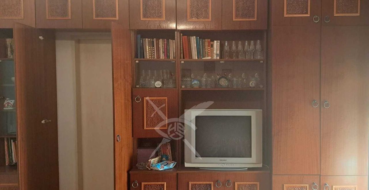 Продава се Тристаен апартамент в Пловдив, Кючук Париж - 115 кв.м за 992 €/кв.м - Снимка #6