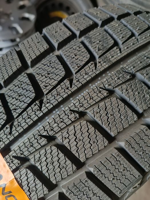 НОВИ ЗИМНИ -15цола -195/60-1бр.-105лв."TRAZANO"-с монтаж и баланс