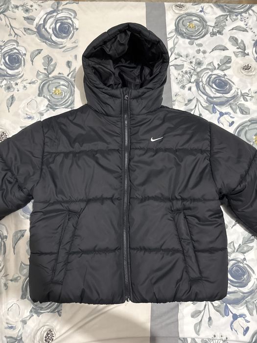 Дамско яке - Nike