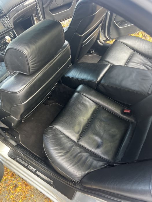 Bmw e39 525d m57 vand sau schimb doar suv +/-