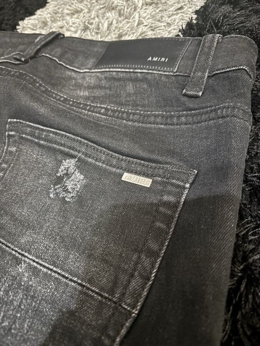 Blugi Amiri, model cu bandane pe interior