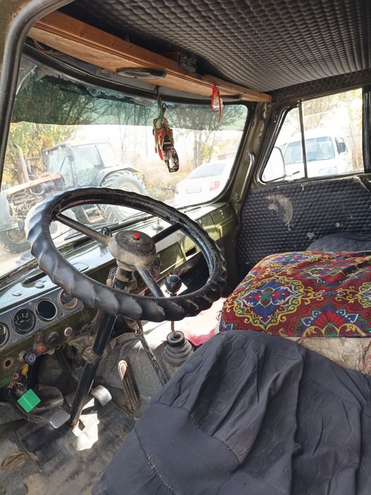 Uaz moshina yaxshi xolatda