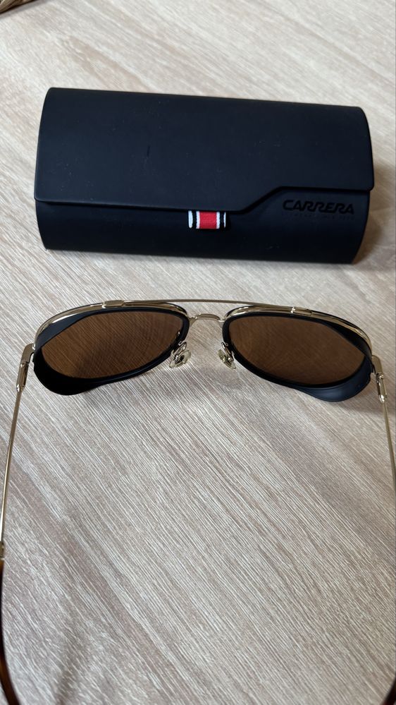 Слънчеви очила Carrera