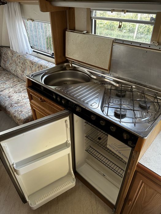 Rulota TEC 450 * 1994 * 2 spatii dormit *