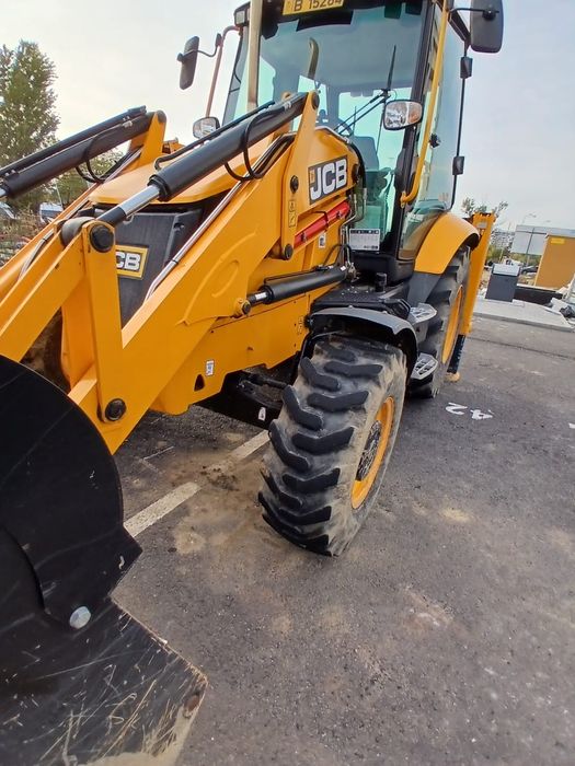 Buldoxcavator JCB  3CX 81kw