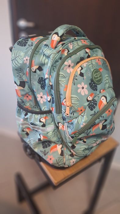 Ученическа Раница с колелца