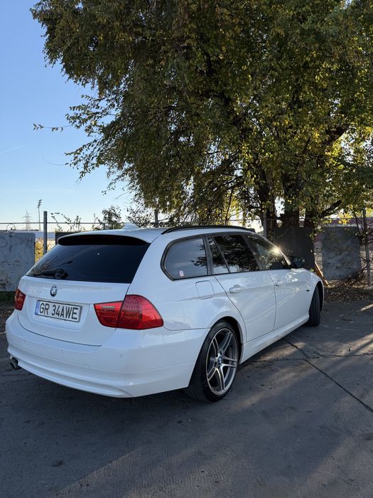 BMW Seria 3 E91 facelift 2011