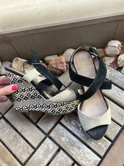 Сандали на платформа Bata, 37 номер