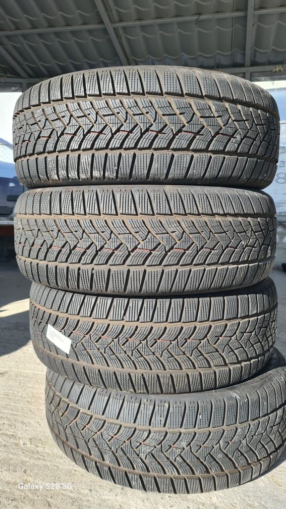 Гуми DUNLOP 235x55x19 Winter Sport 5 suv 235/55/19