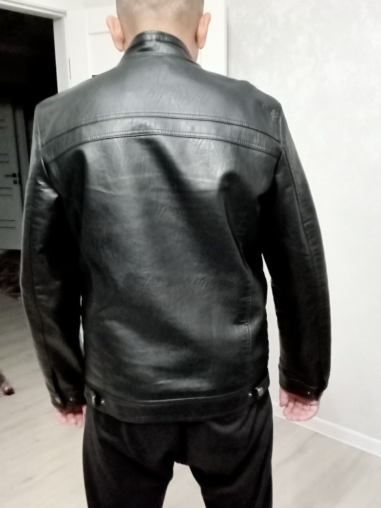 Куртка кожаная фабричная Пекин