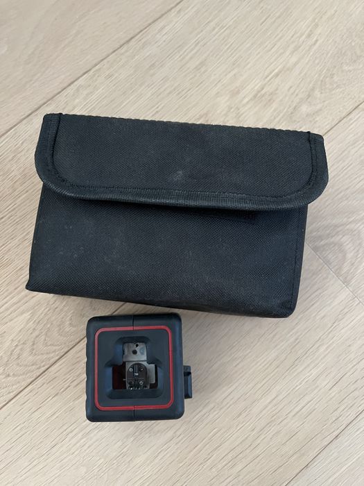 FUTECH Dice 3 – лазерен нивелир, червен лазер