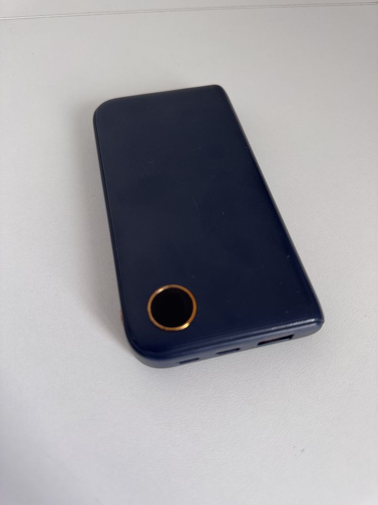 Powerbank.        .