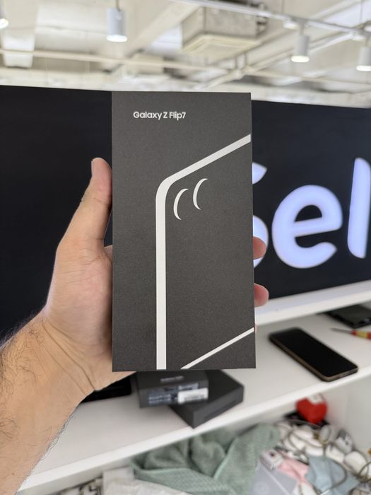 Samsung Z Flip 7 256gb новый