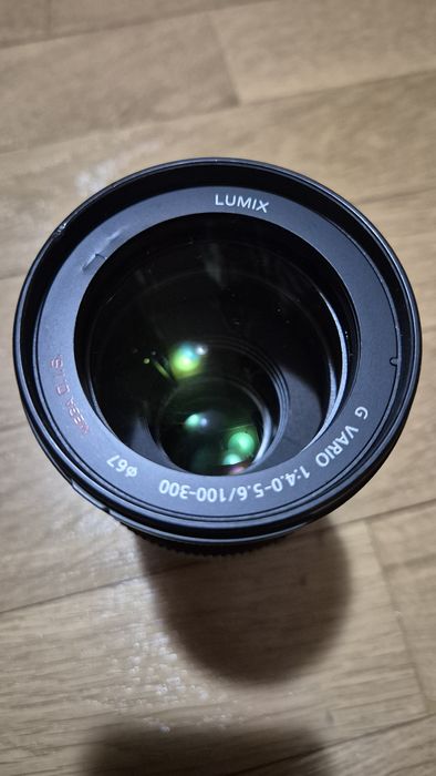 Vând  obiectiv foto Panasonic Lumix G Vario 100-300mm