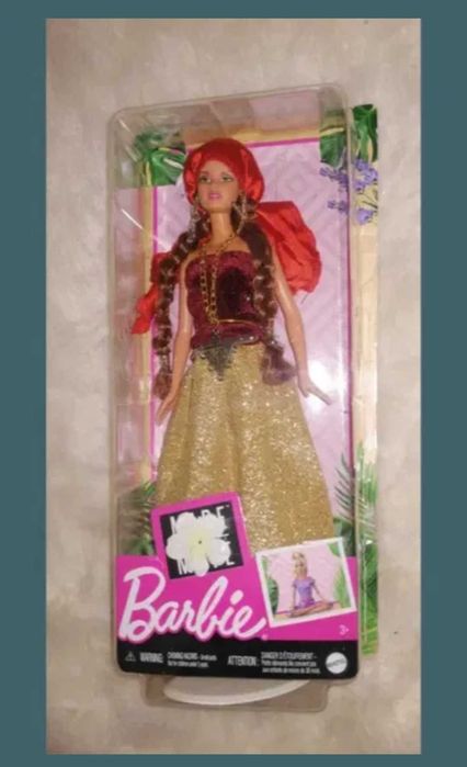 Papusi Barbie de colectie, noi, resigilate in alte cutii