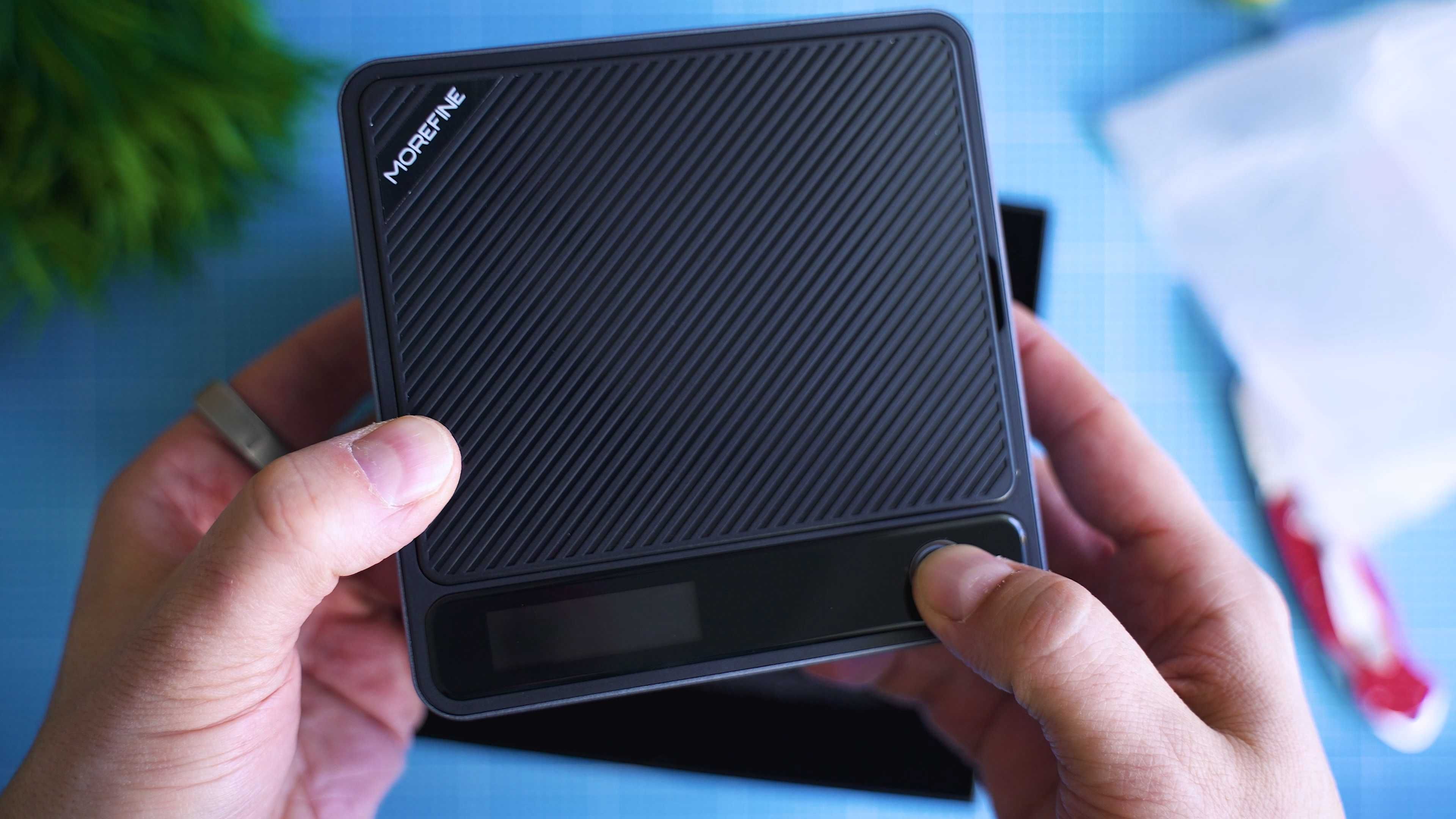 Morefine S700 Intel Ultra 7 155H mini PC с Windows 11 Pro