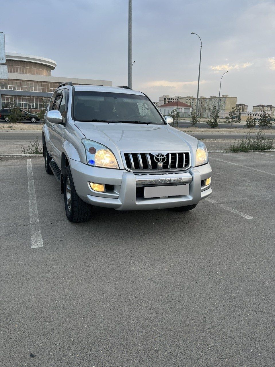 Toyota Prado 120