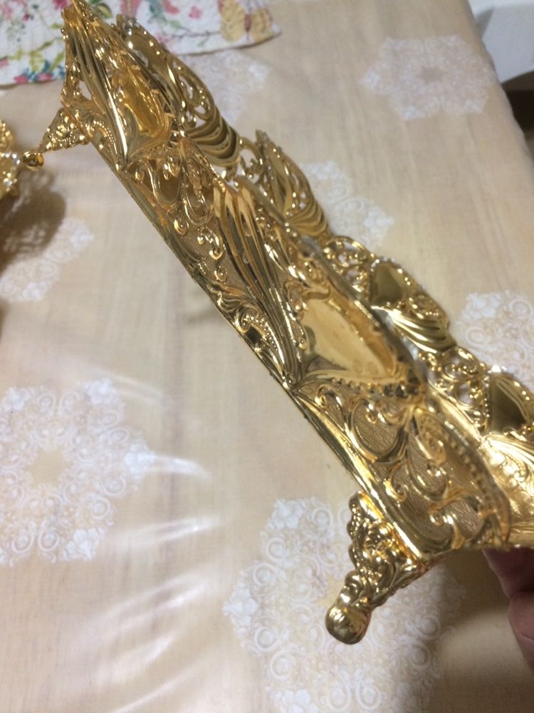 Вазы для фруктов или ассорти хлеба.