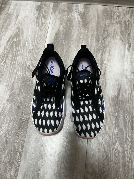 Продавам мъжки маратонки Nike