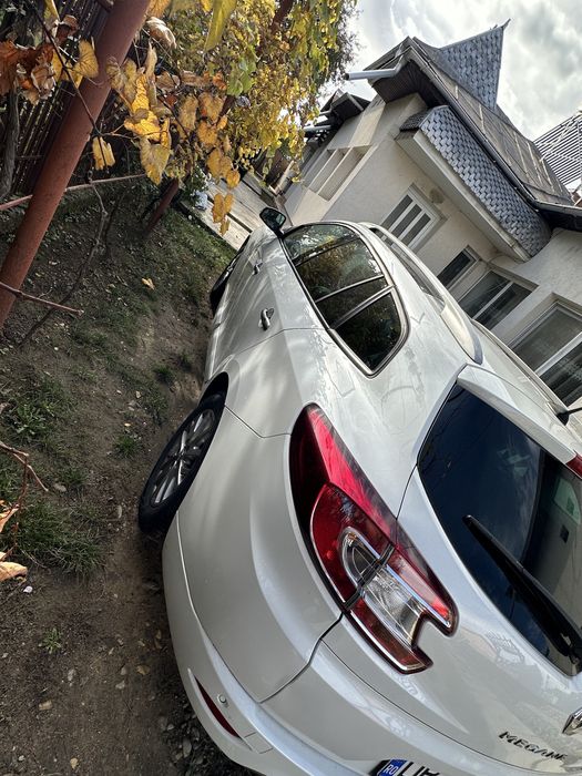 Renault Megane 3 GT line, 2013 . 5700 €- negociabil• 1.5 Dci- 110 cp•