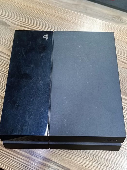 Игрова конзола Sony Playstation 4 FAT / 500GB / PS 4