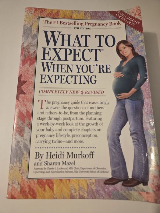 Книга за бременни " What to expect when you're expecting"