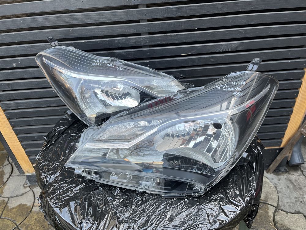 Far stanga Toyota Yaris halogen 2015/2016/2017/2018